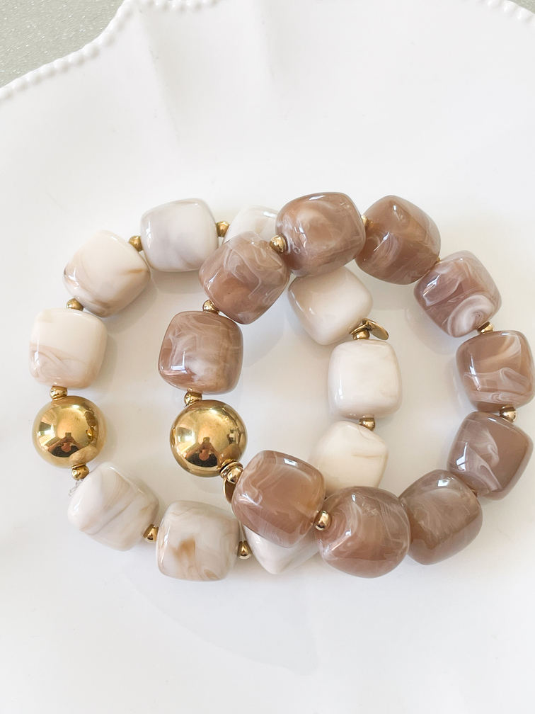 Bracelet perles beige doré