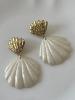 boucles coquillage beige doré