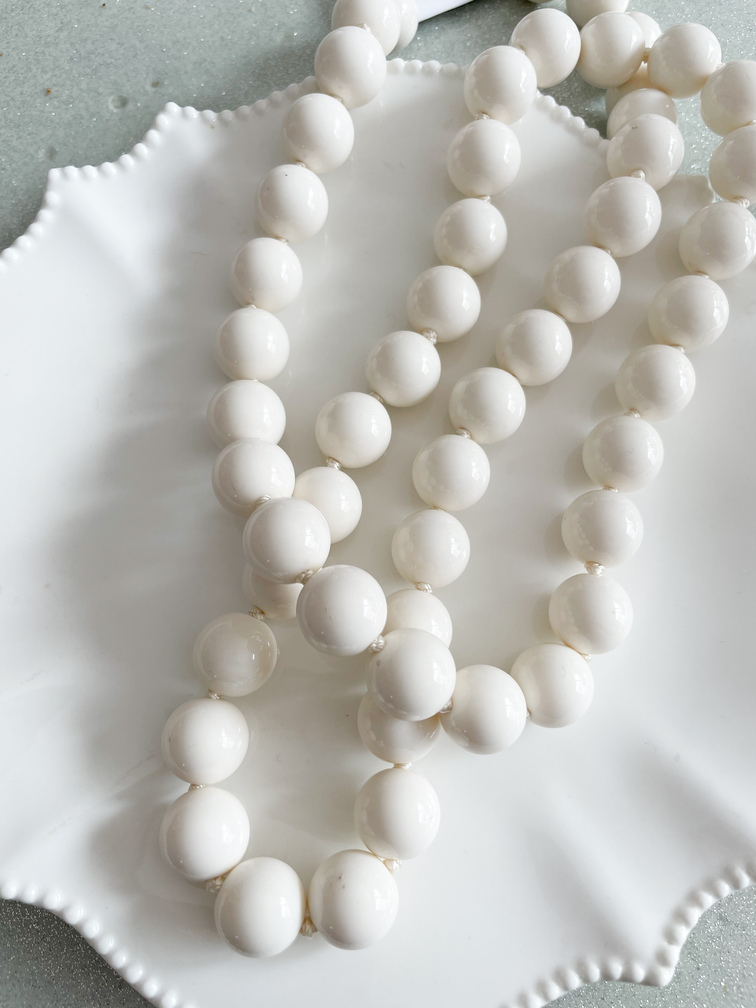 Collier sautoir perles blanches