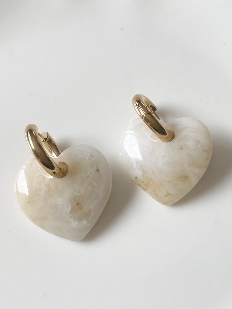Boucles Paloma coeur banc doré