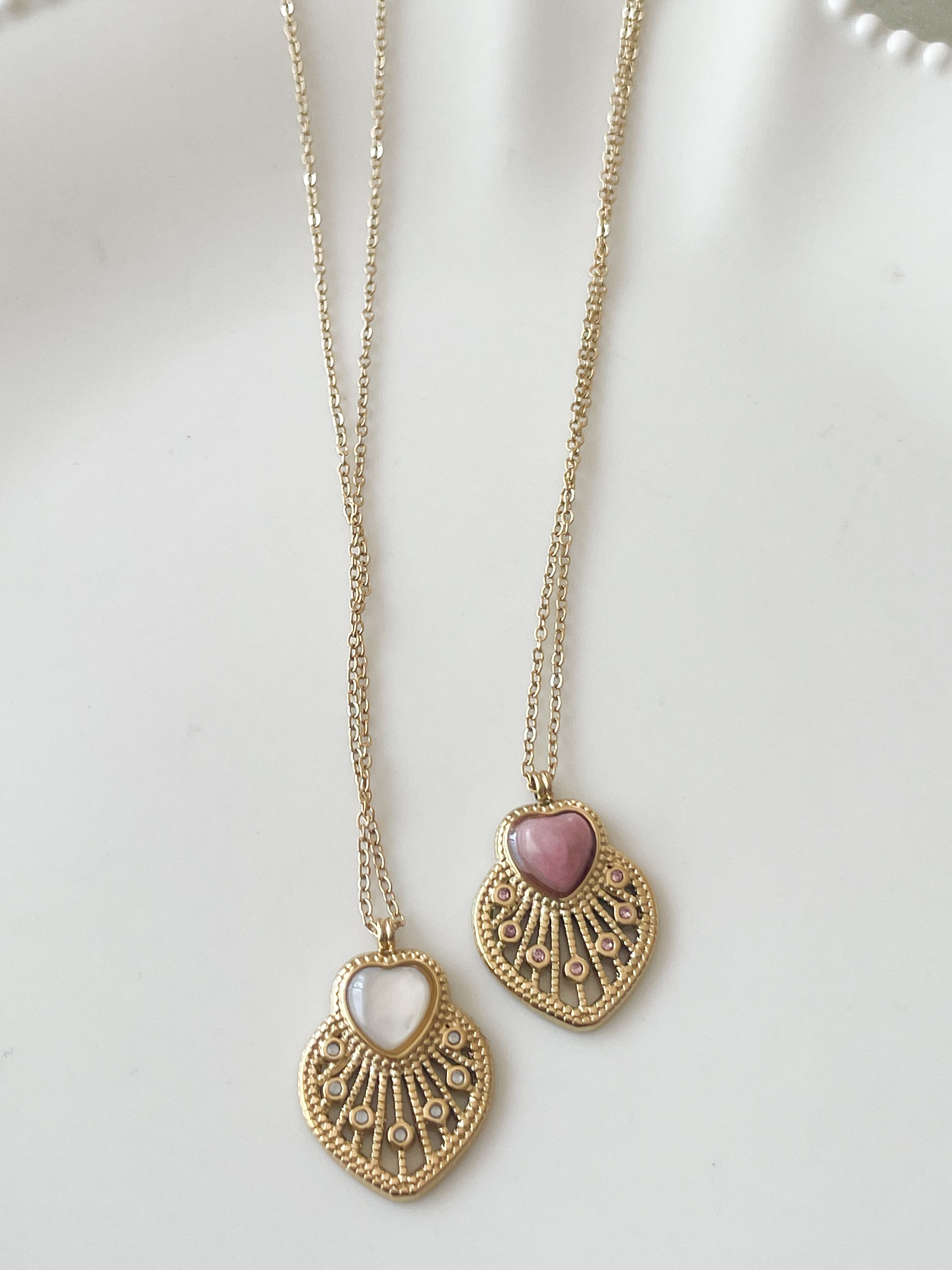 Collier fin Amore rose doré