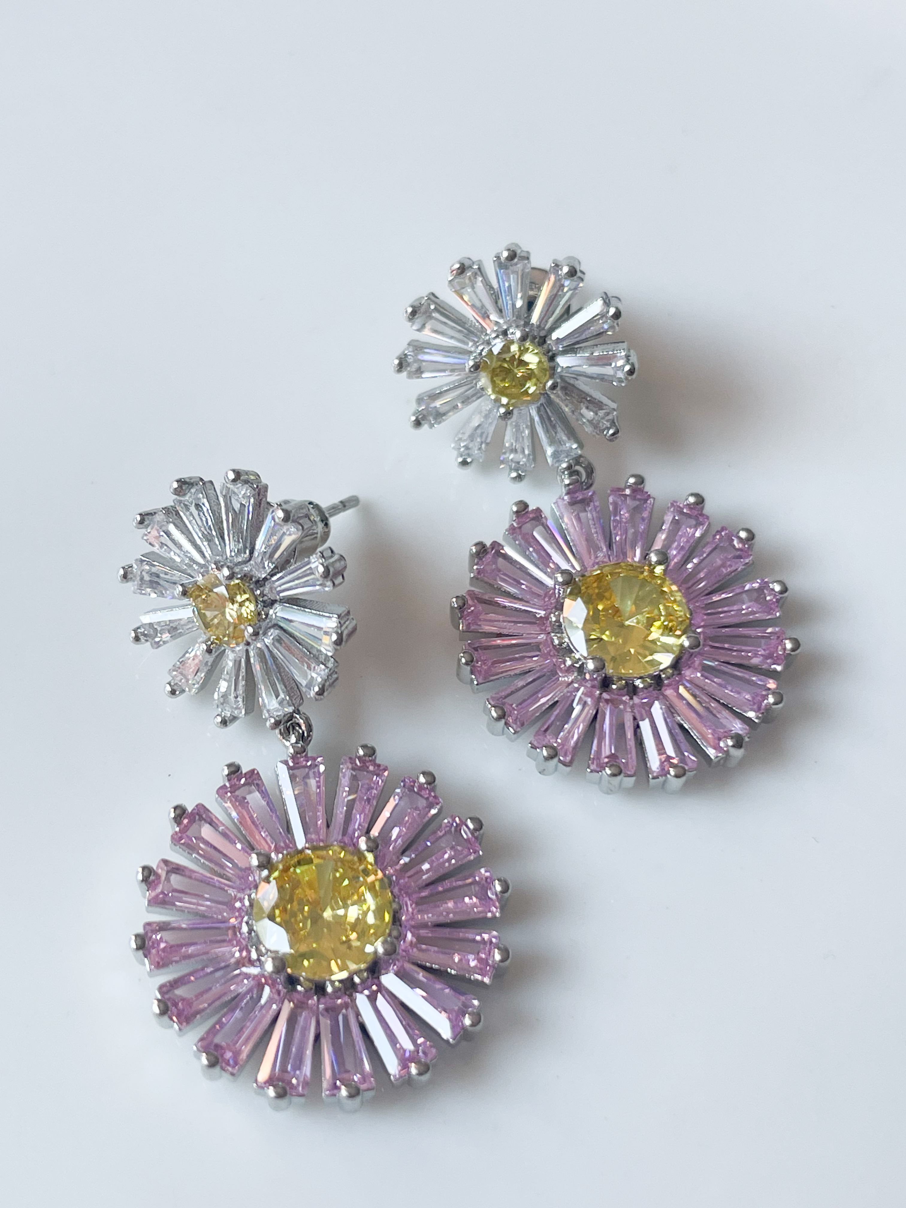 Boucles strass Madeleine rose argenté