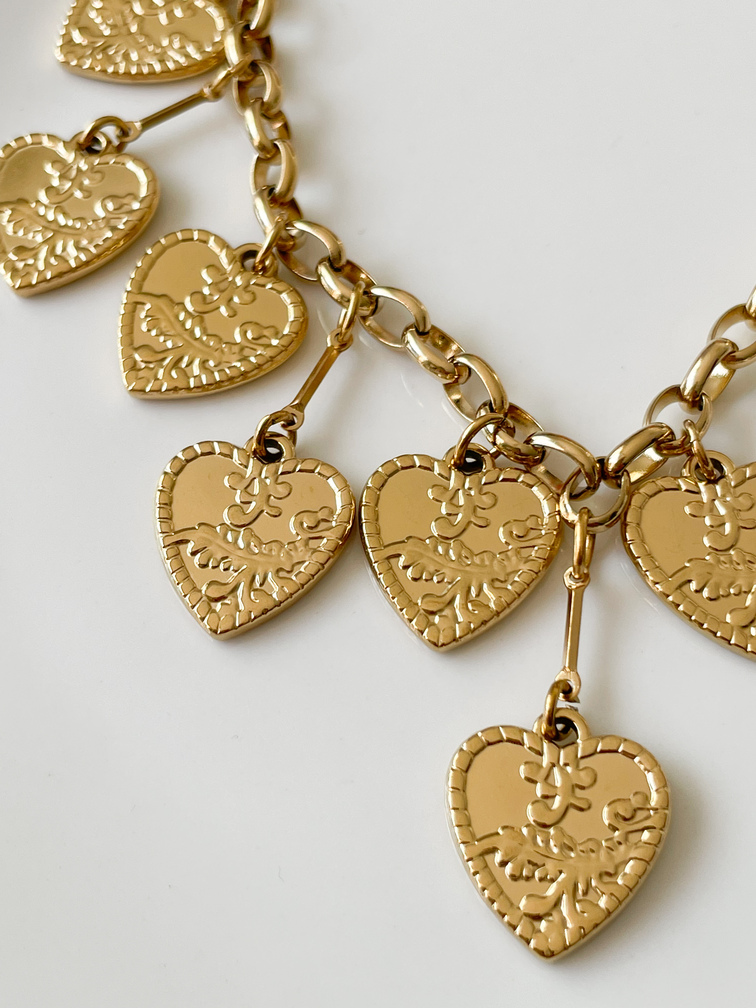 Collier coeur gravé doré du Live