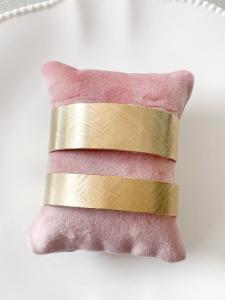 bracelet manchette large doré