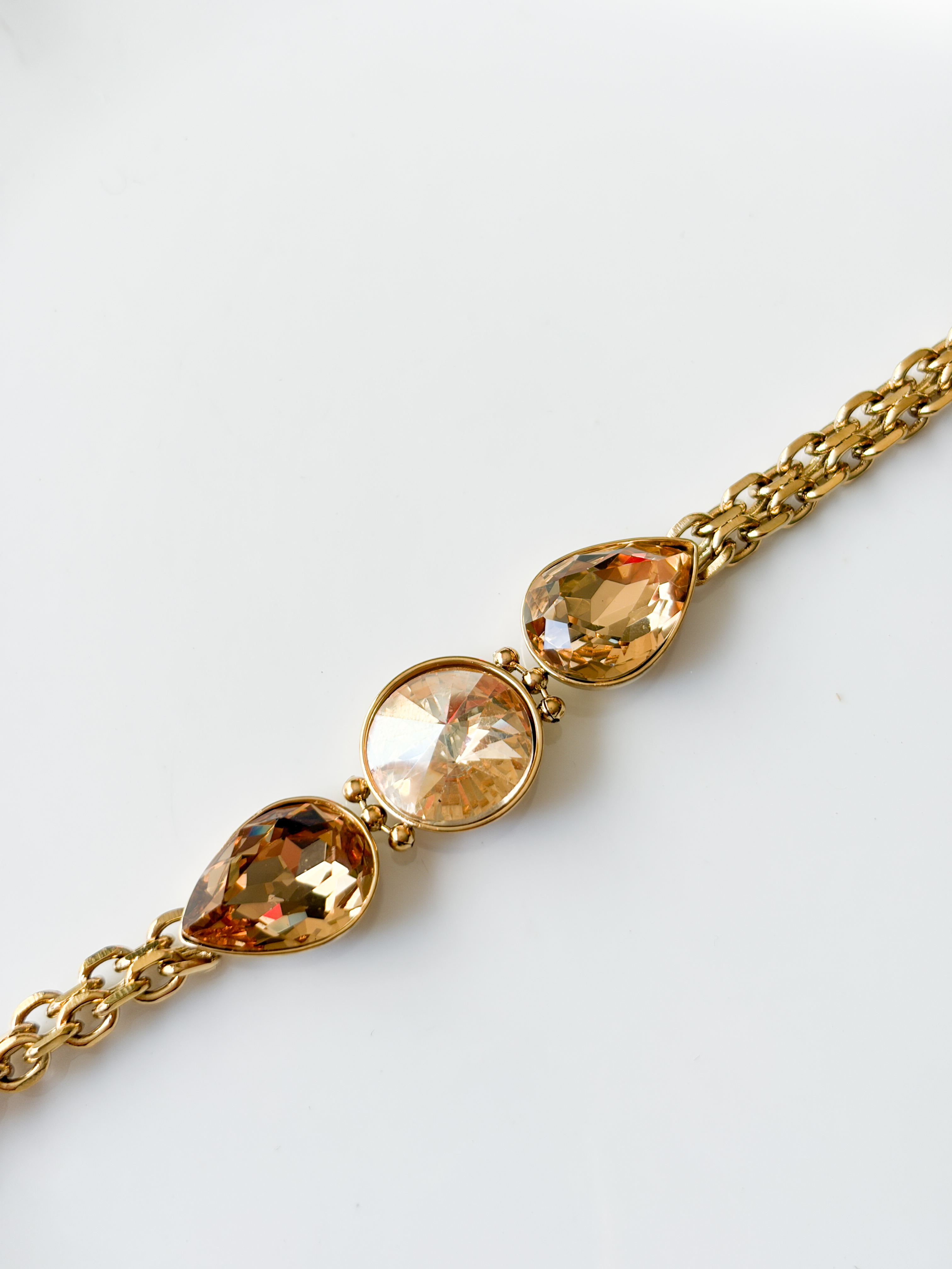 Bracelet strass goutte beige doré