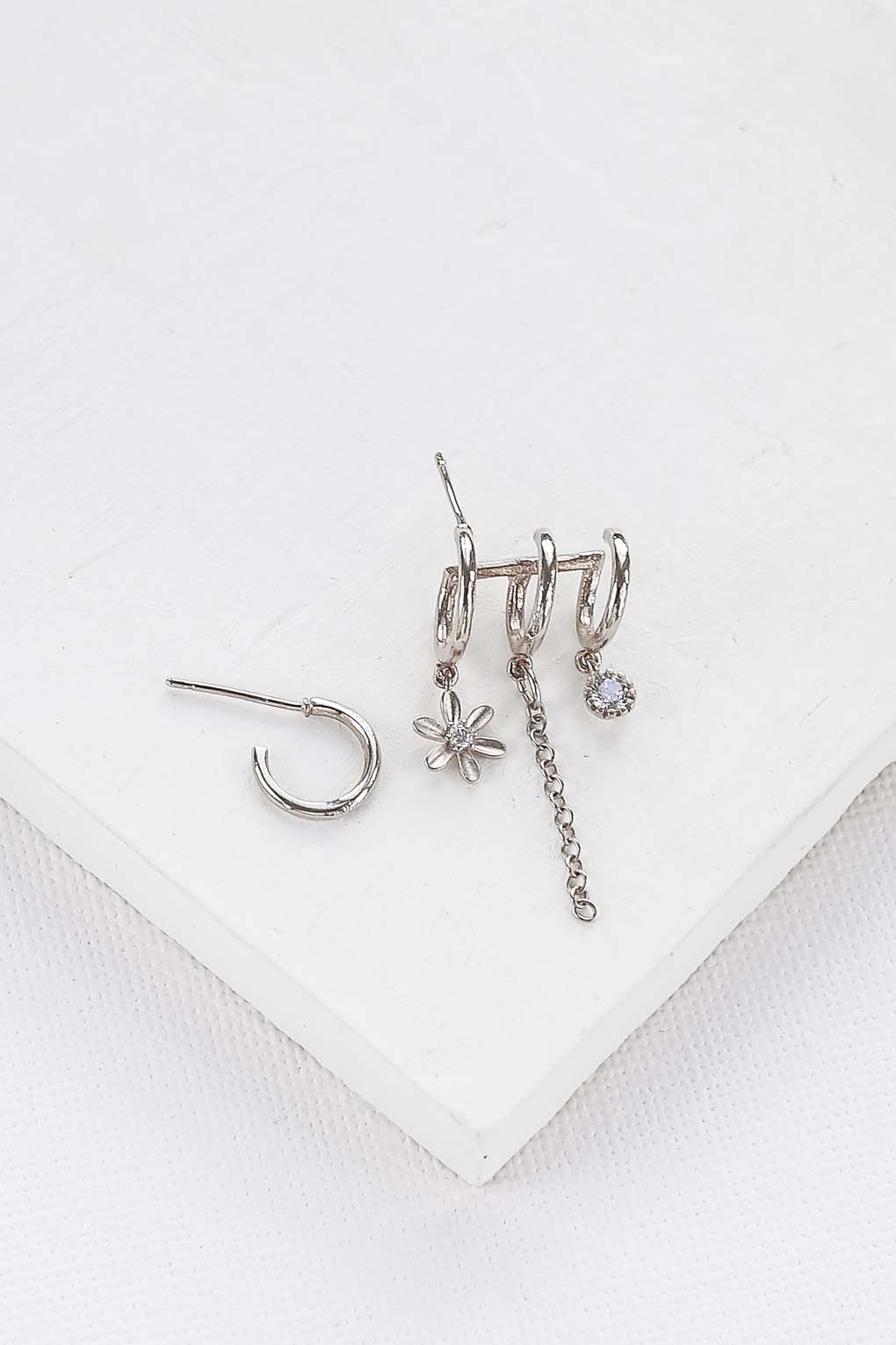boucles Bouquet argenté de Shlomit Ofir