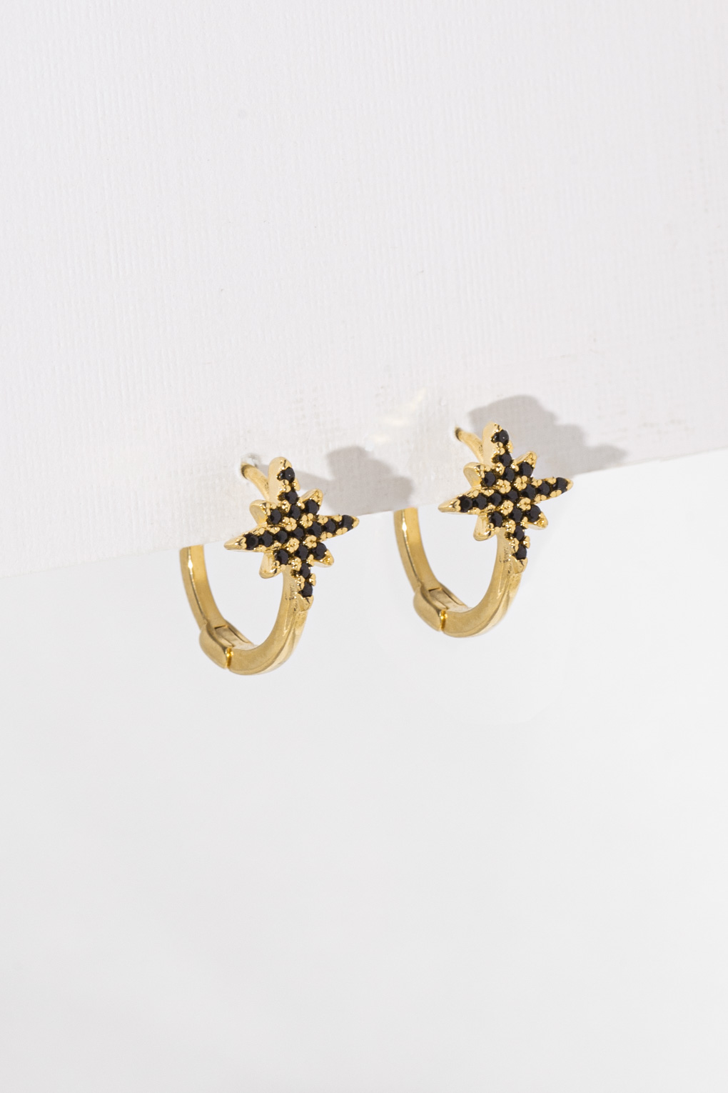 boucles Miracle noir doré de Shlomit Ofir