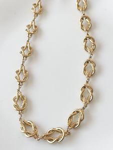 Collier noeud doré