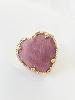 Broche coeur pierre rose doré
