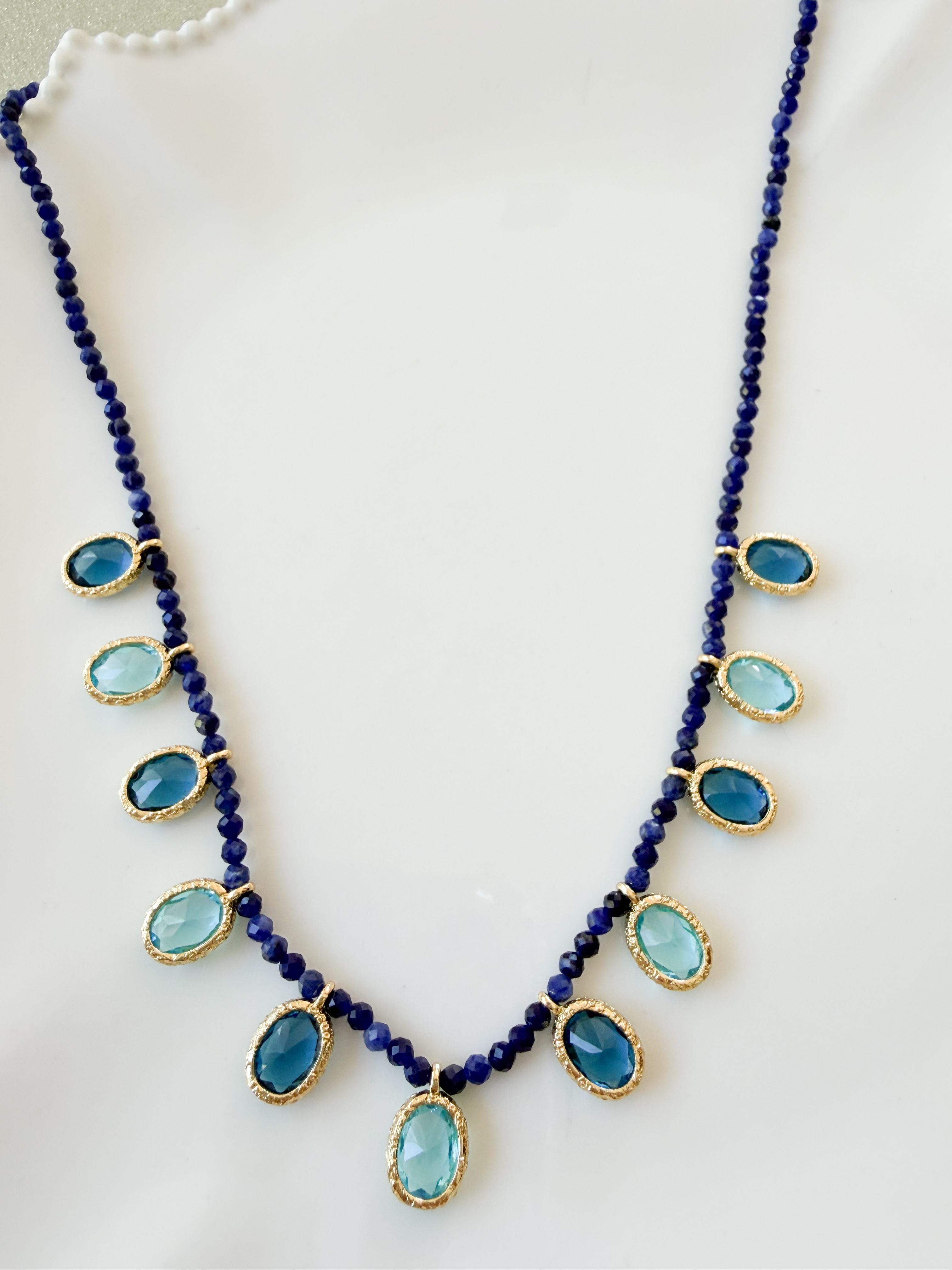 Collier pierres Randy bleu doré
