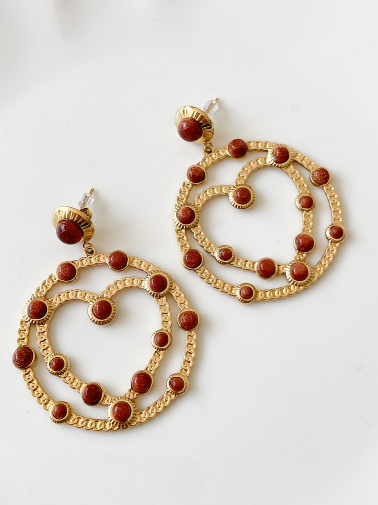 Boucles coeur marron doré du Live
