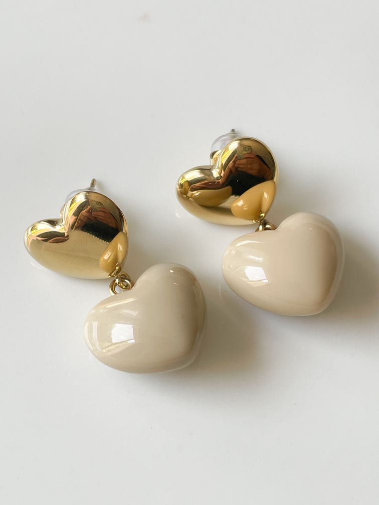 Boucles coeur beige doré