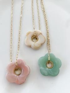 collier Lili rose doré