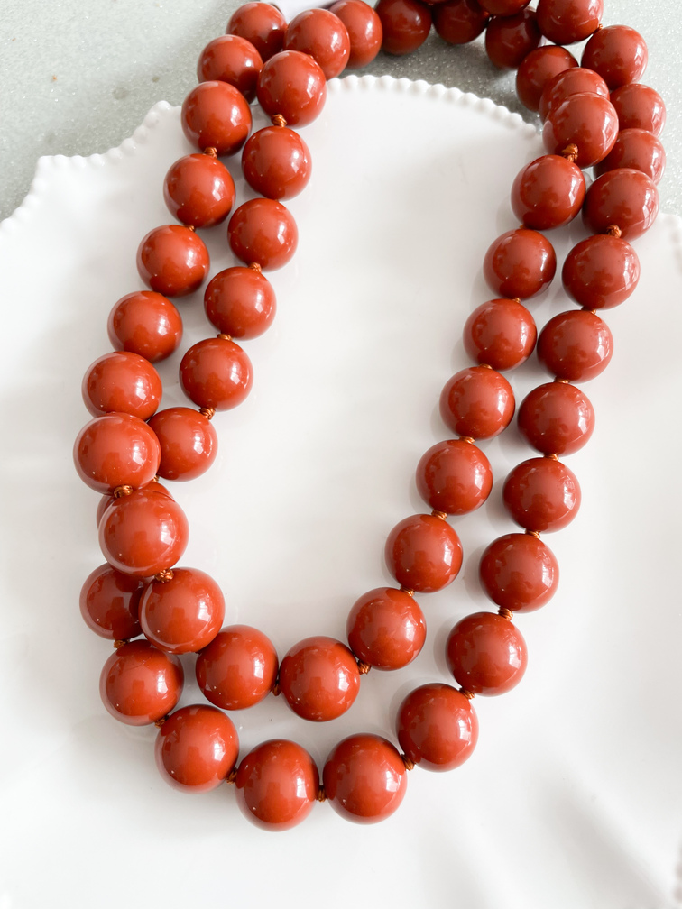 Collier sautoir perles marrons