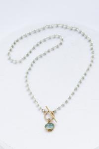 collier Rosemary vert doré de Shlomit Ofir