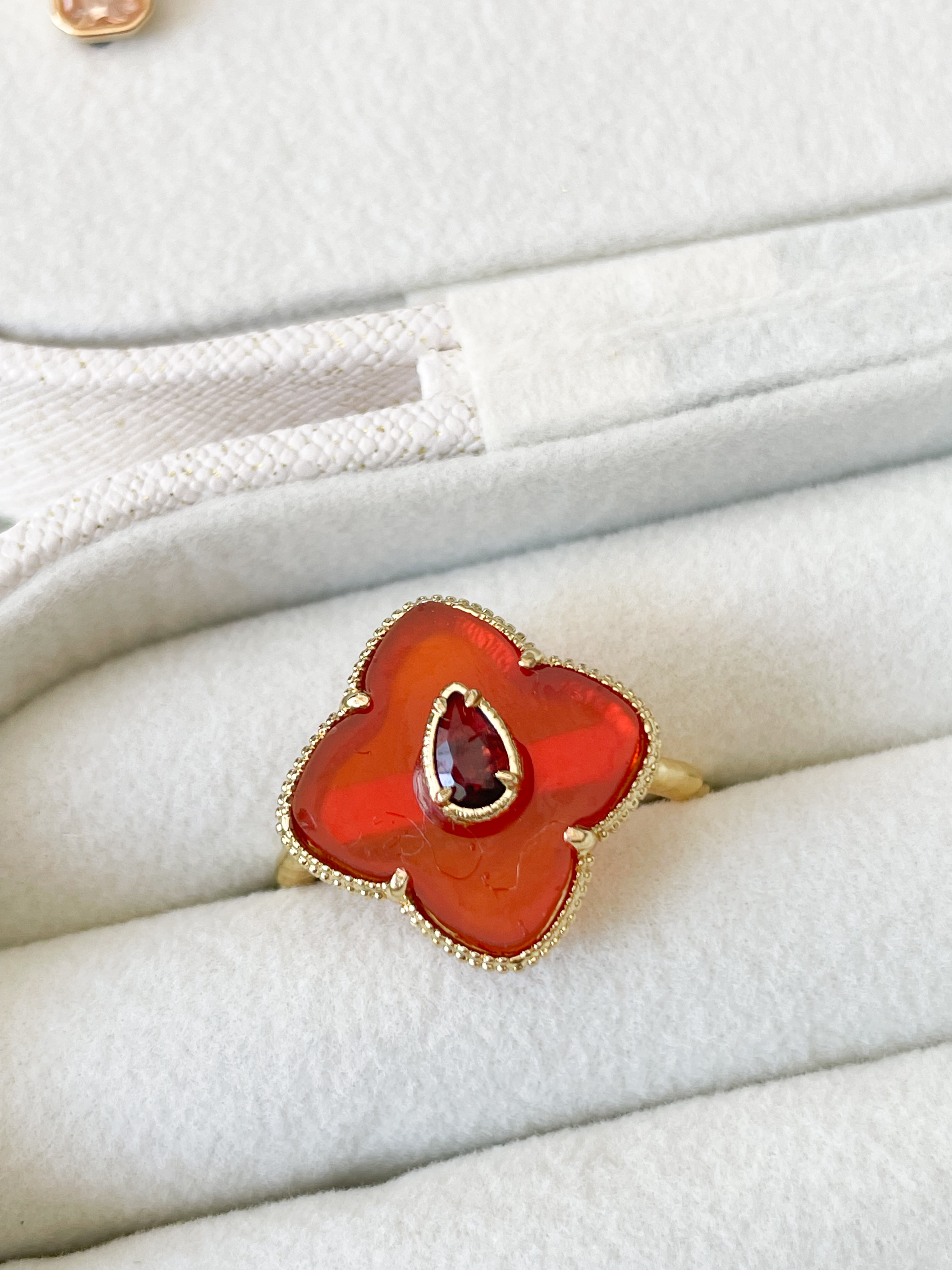 Bague fleur Cornaline doré