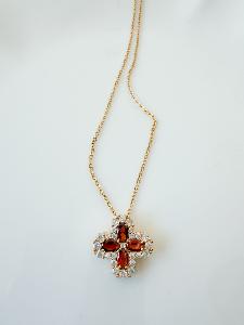 Collier fleur strass rose doré