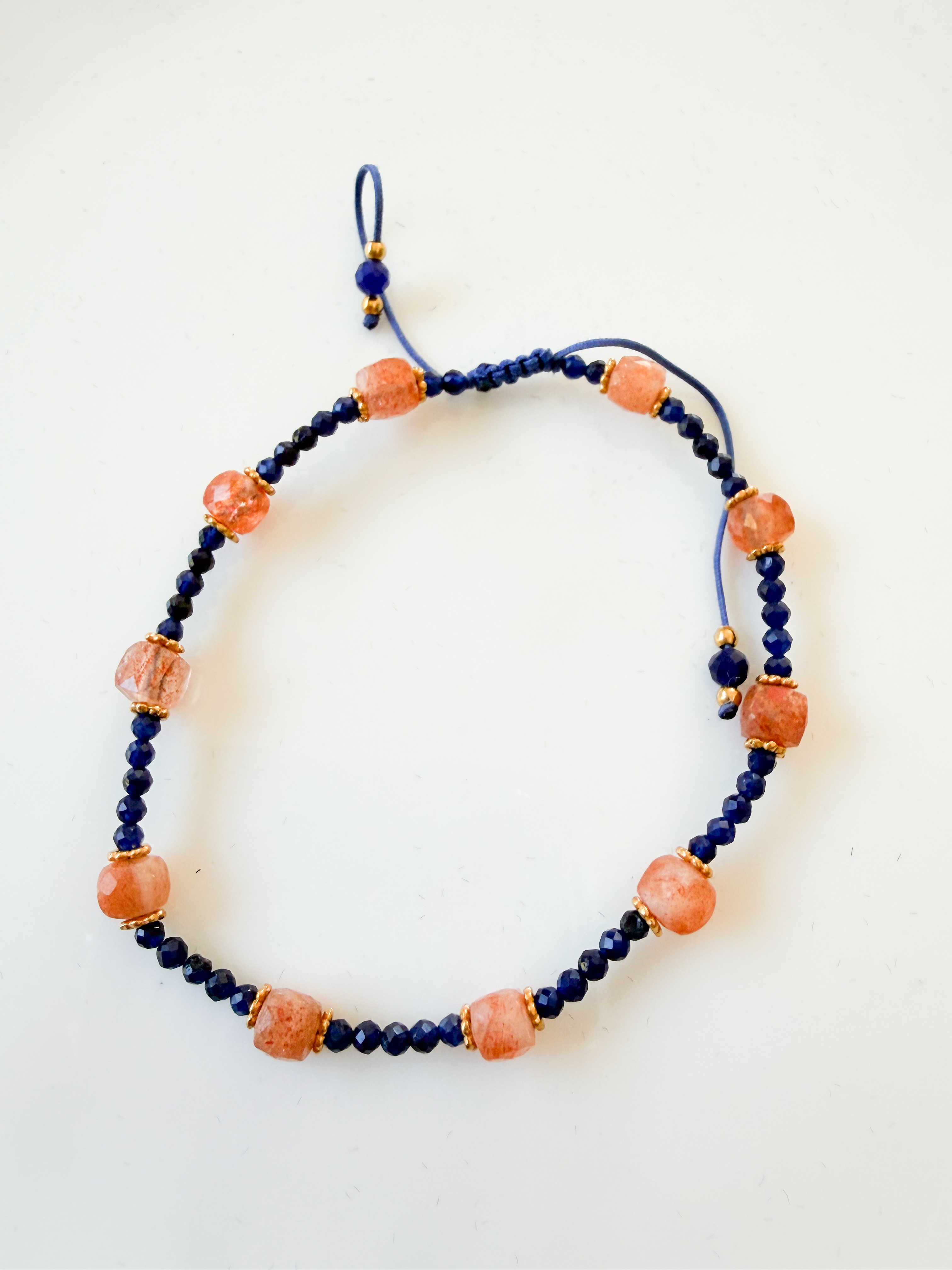 Bracelet pierres Adèle bleu rose doré 