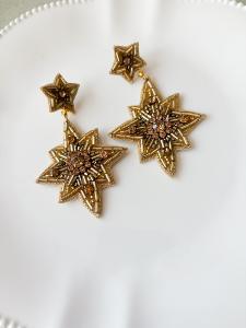 Boucles perles brodées étoile