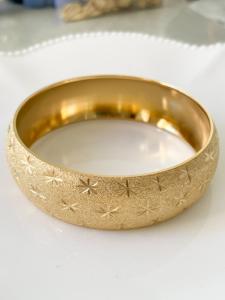 Bracelet large étoiles doré du Live