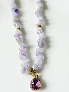 Collier cristal pierres violet doré