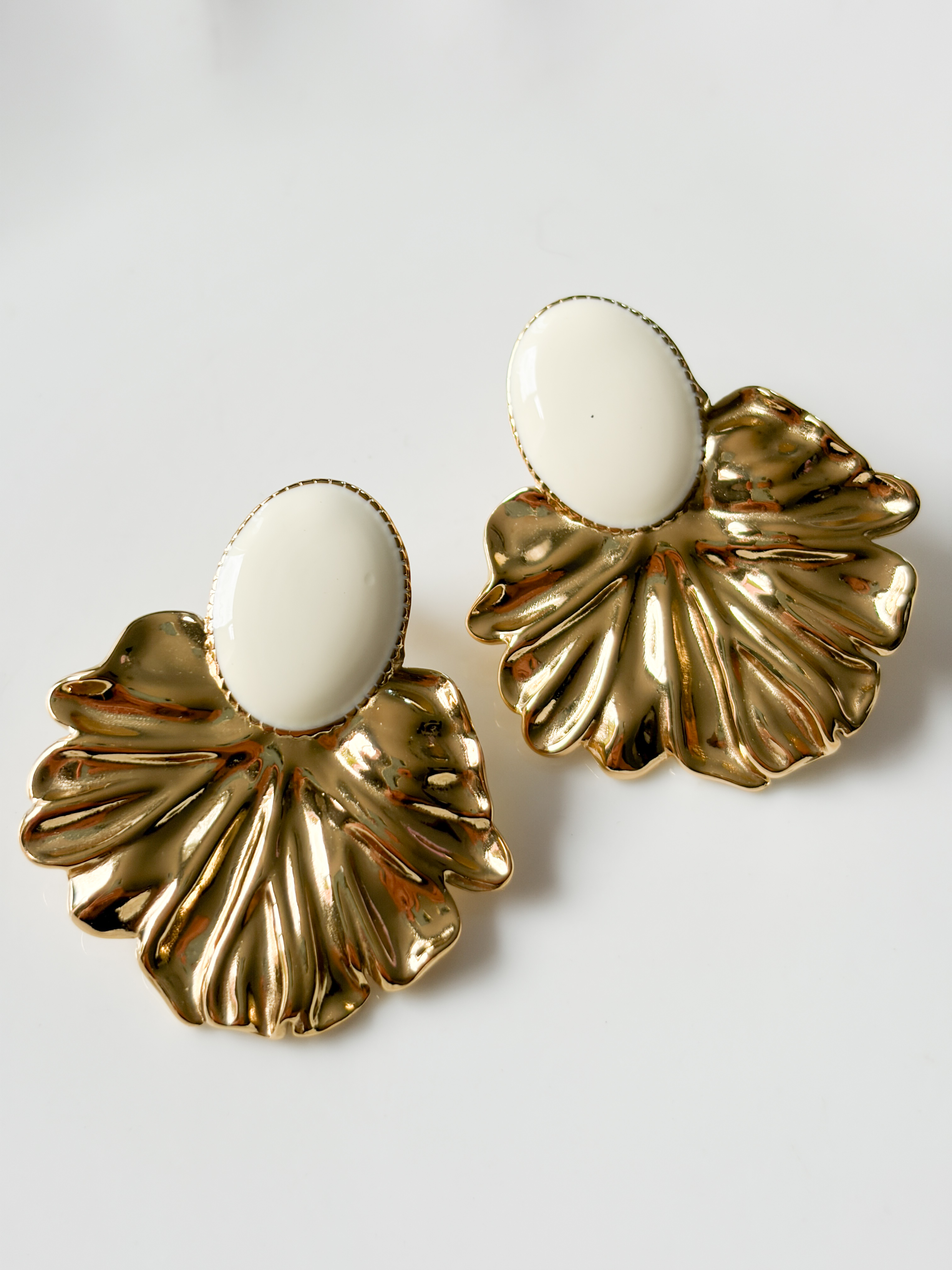 Boucles Camille beige doré 