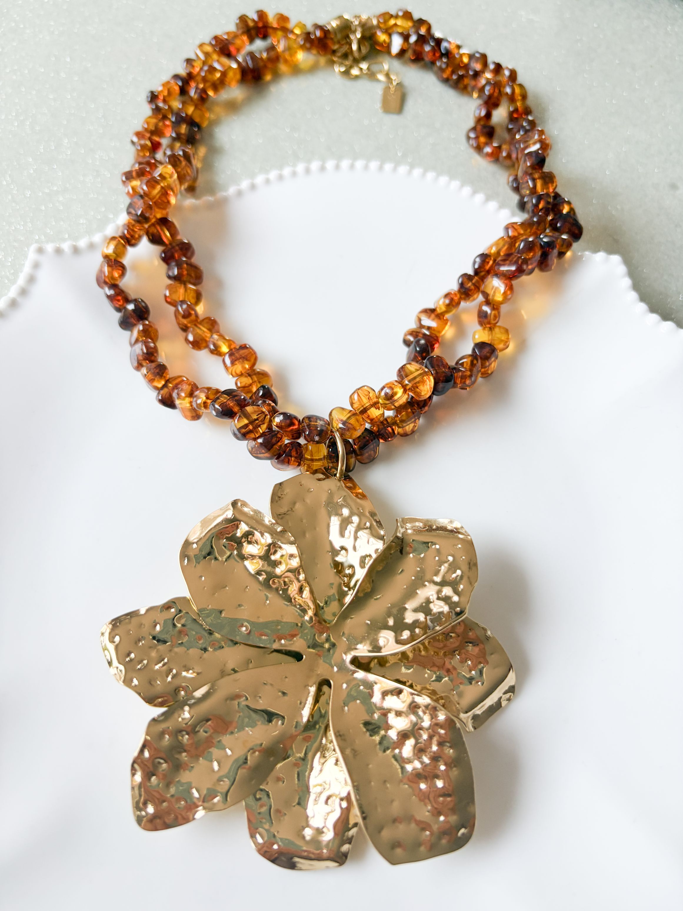 Collier big flower marron doré