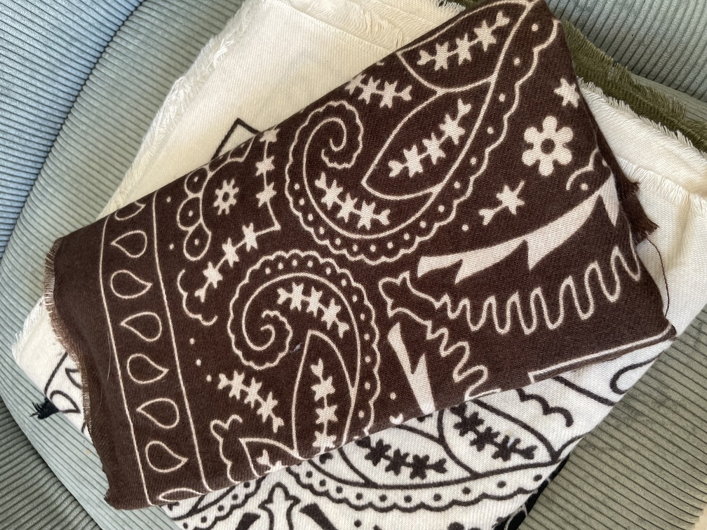 foulard bandana marron tout doux