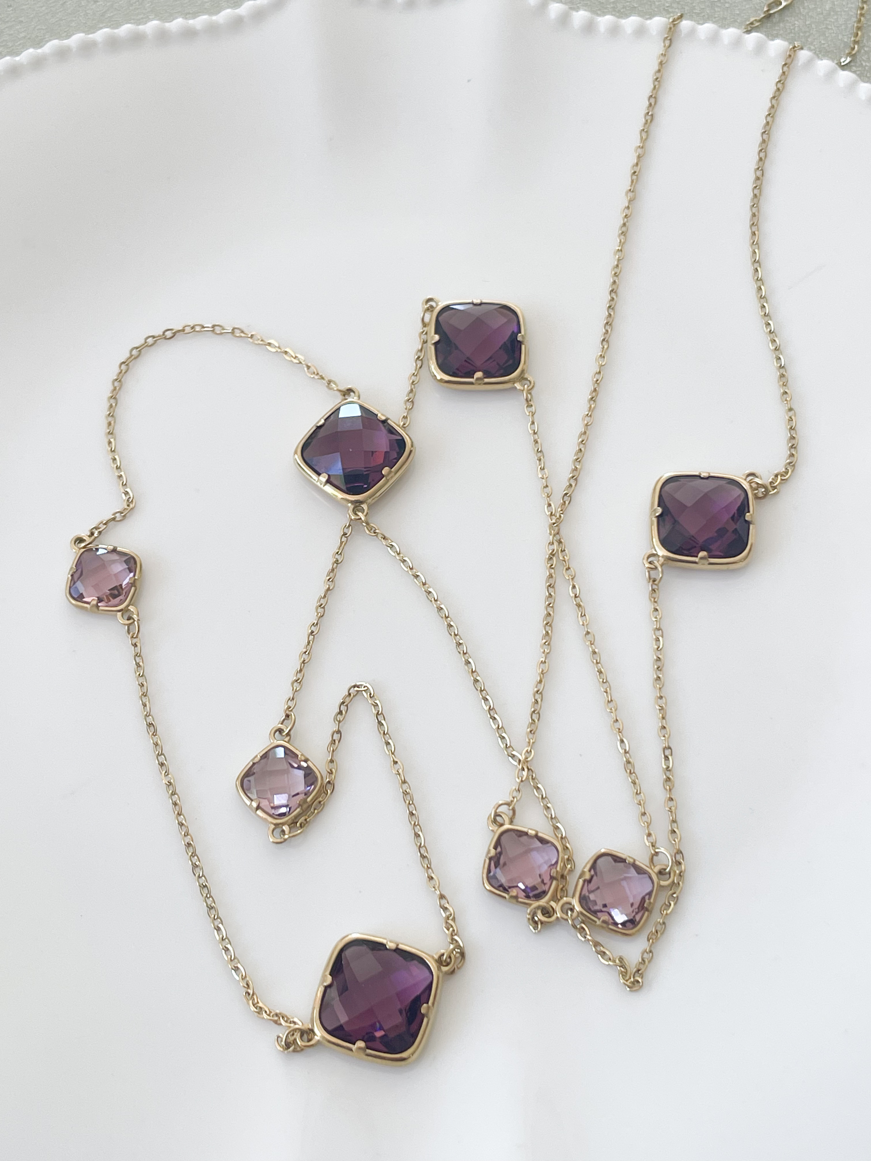 Collier sautoir cristal fleur violet doré