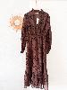 Robe marron brodée fleurs noires L 42