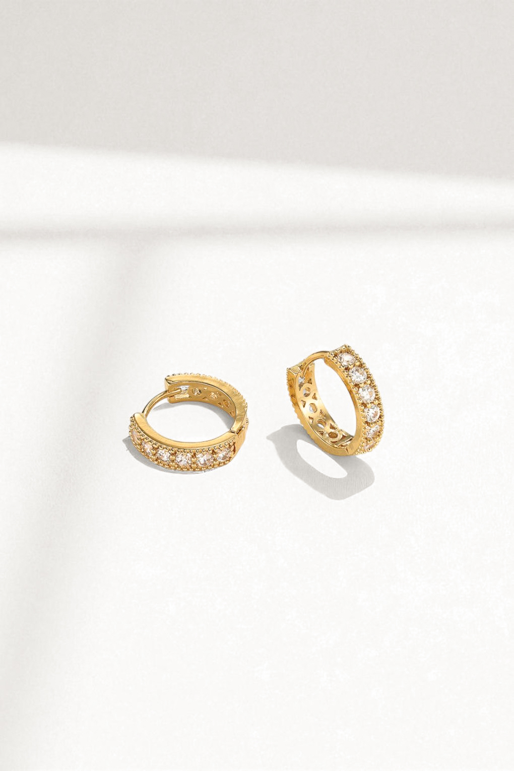 Boucles Vivi hoop doré de Shlomit