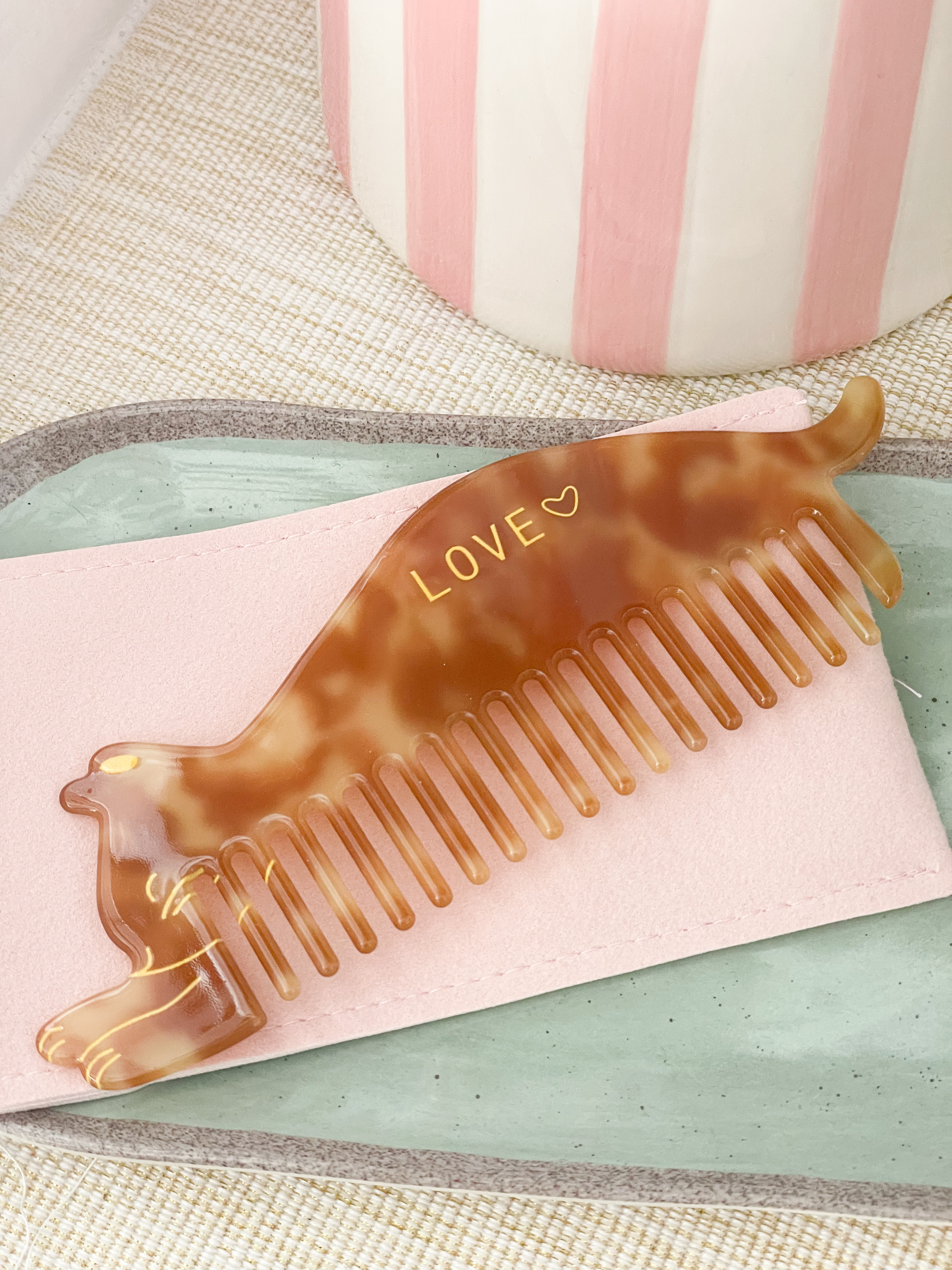Peigne chat love