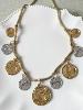 Collier médailles doré argenté
