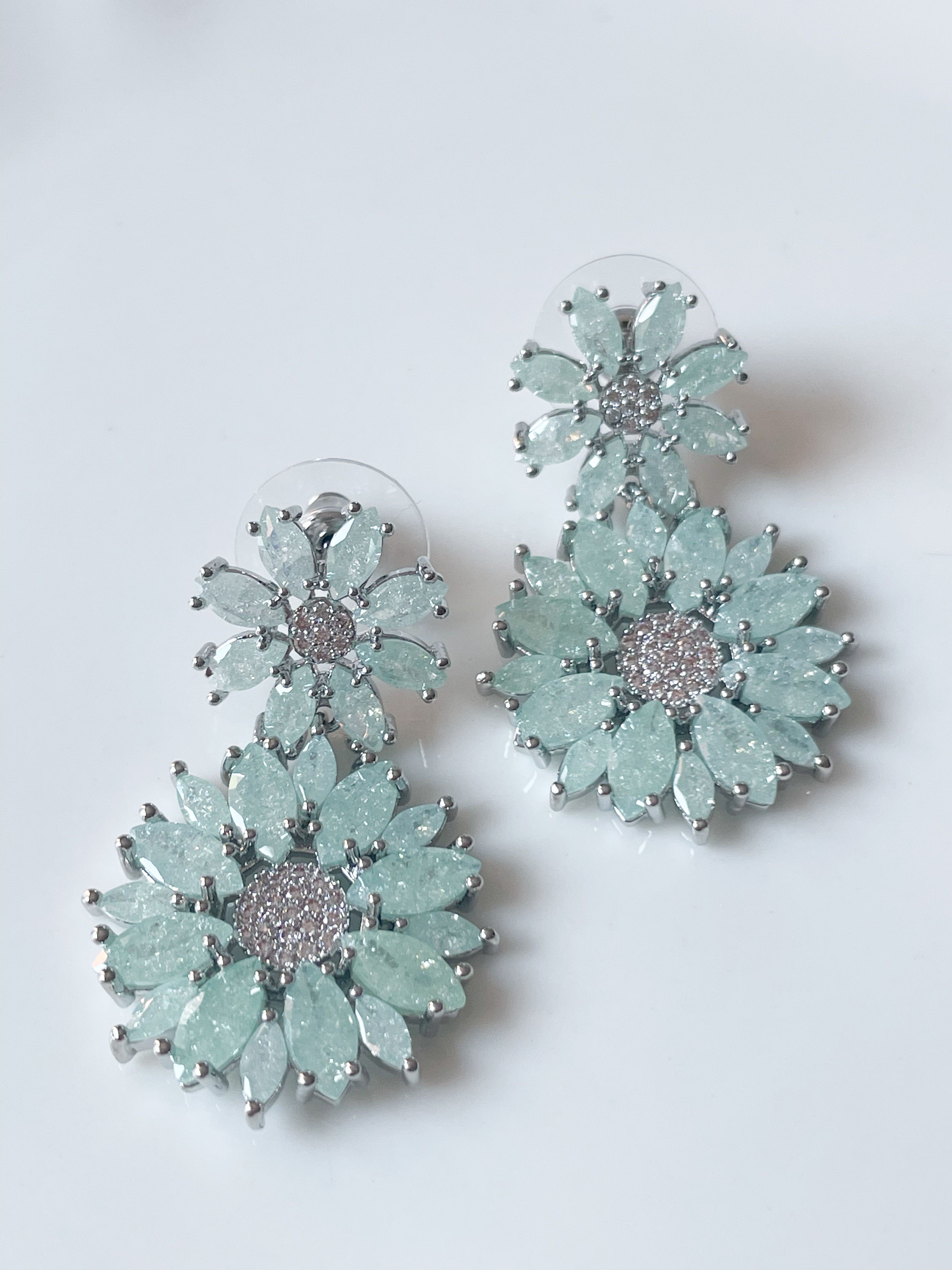 Boucles strass Madeleine bleu doré