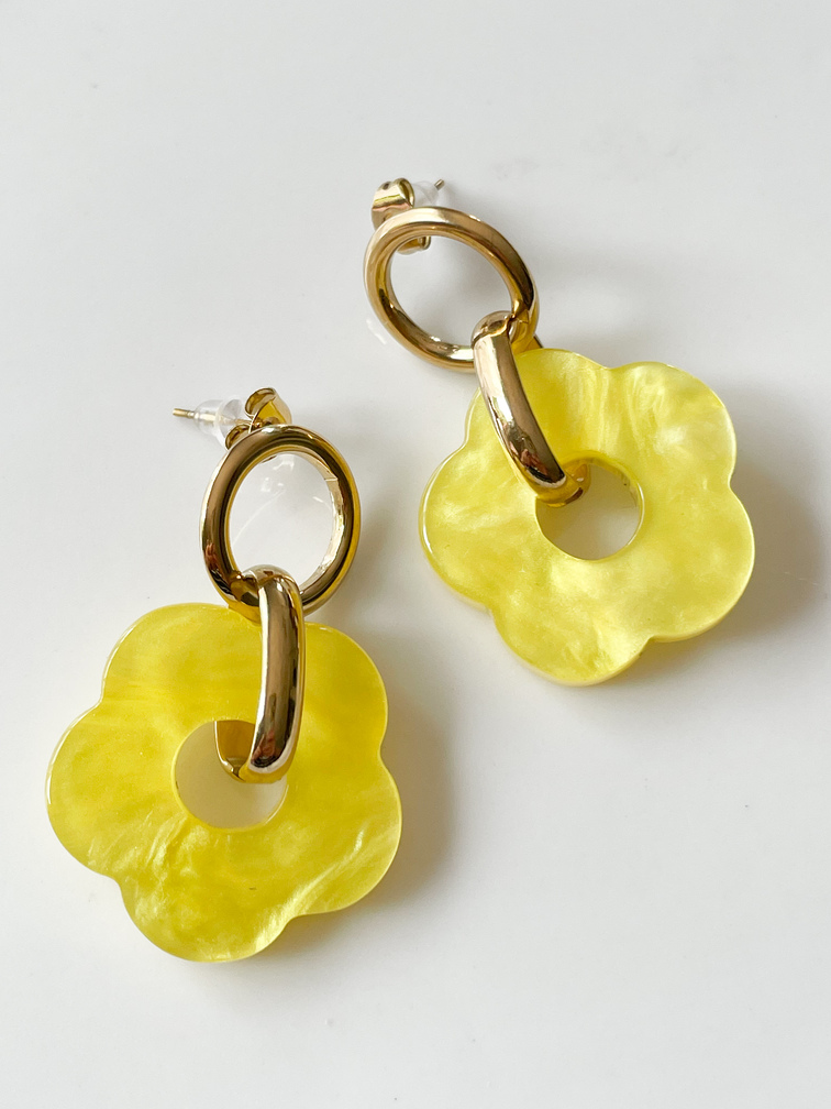 boucles fleur jaune doré
