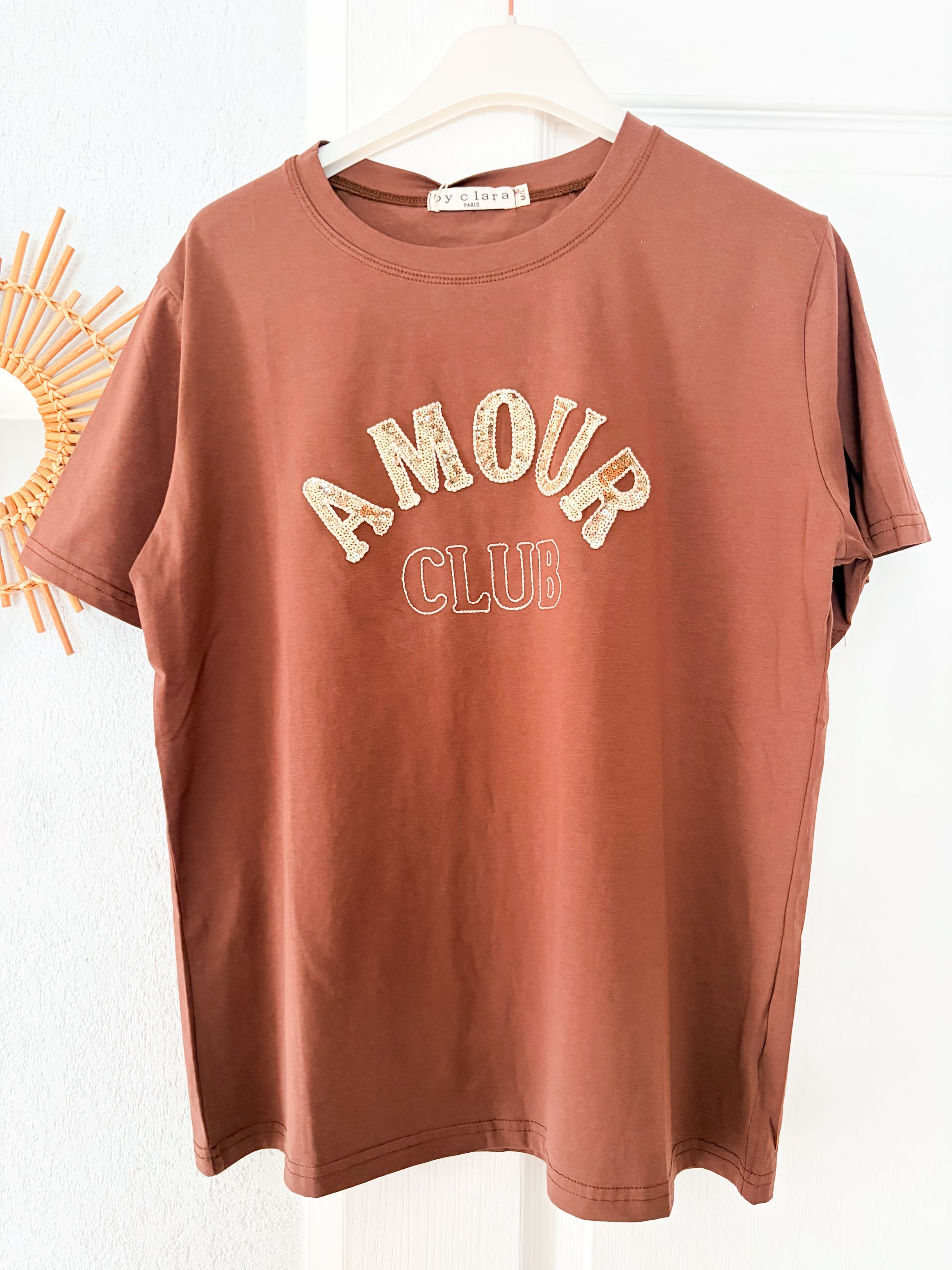 T shirt Club Amour marron  paillettes 40 42