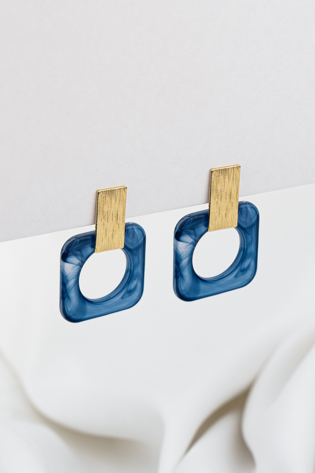 boucles Ava bleu doré de Shlomit