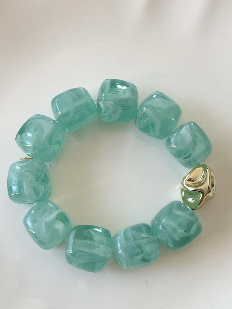 bracelet perles bis vert clair doré