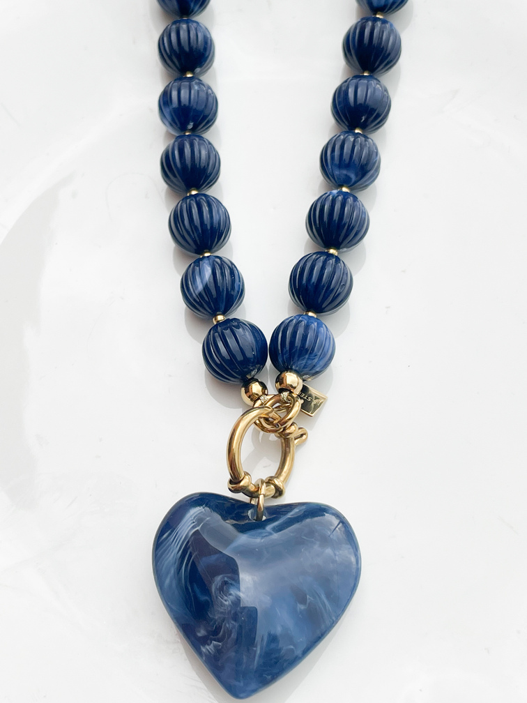 Collier coeur perles bleu doré