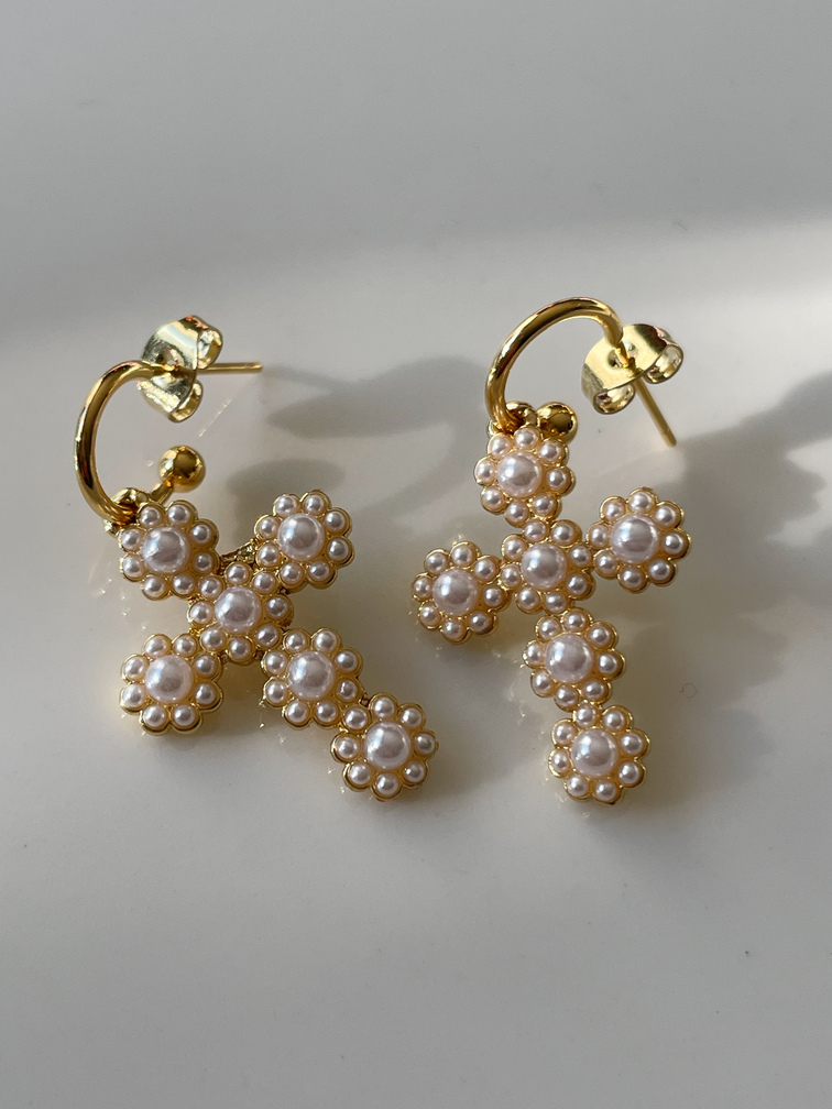 boucles Croix perles fleurs doré