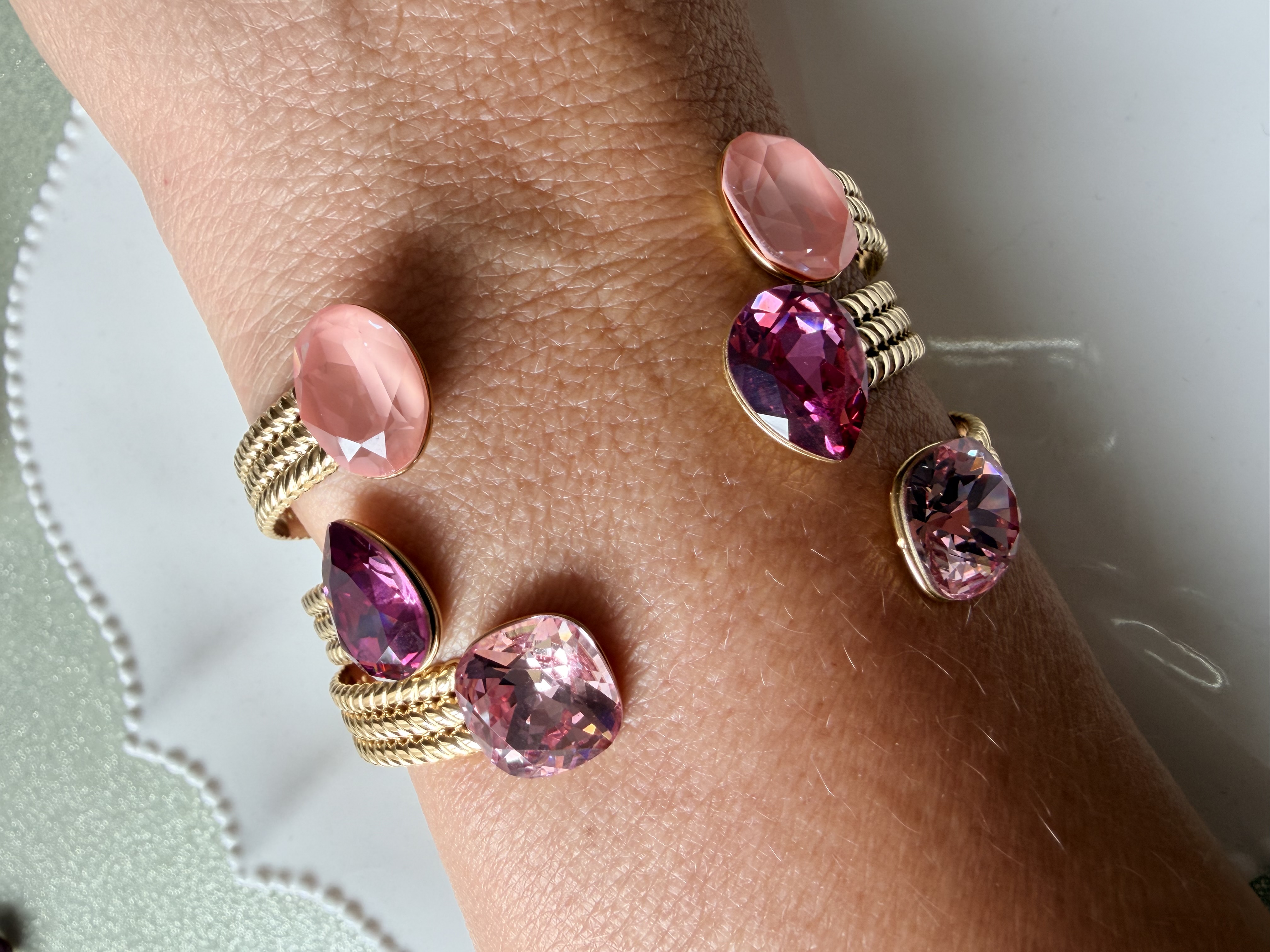 Bracelet cristal large violet doré