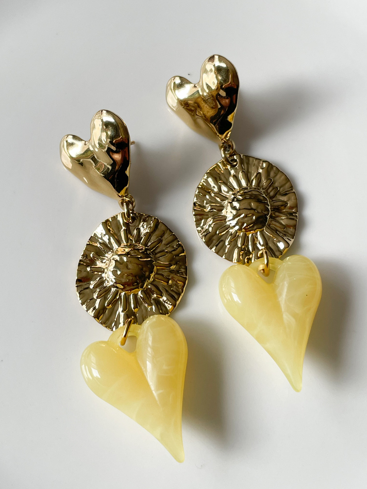 Boucles Love jaune doré