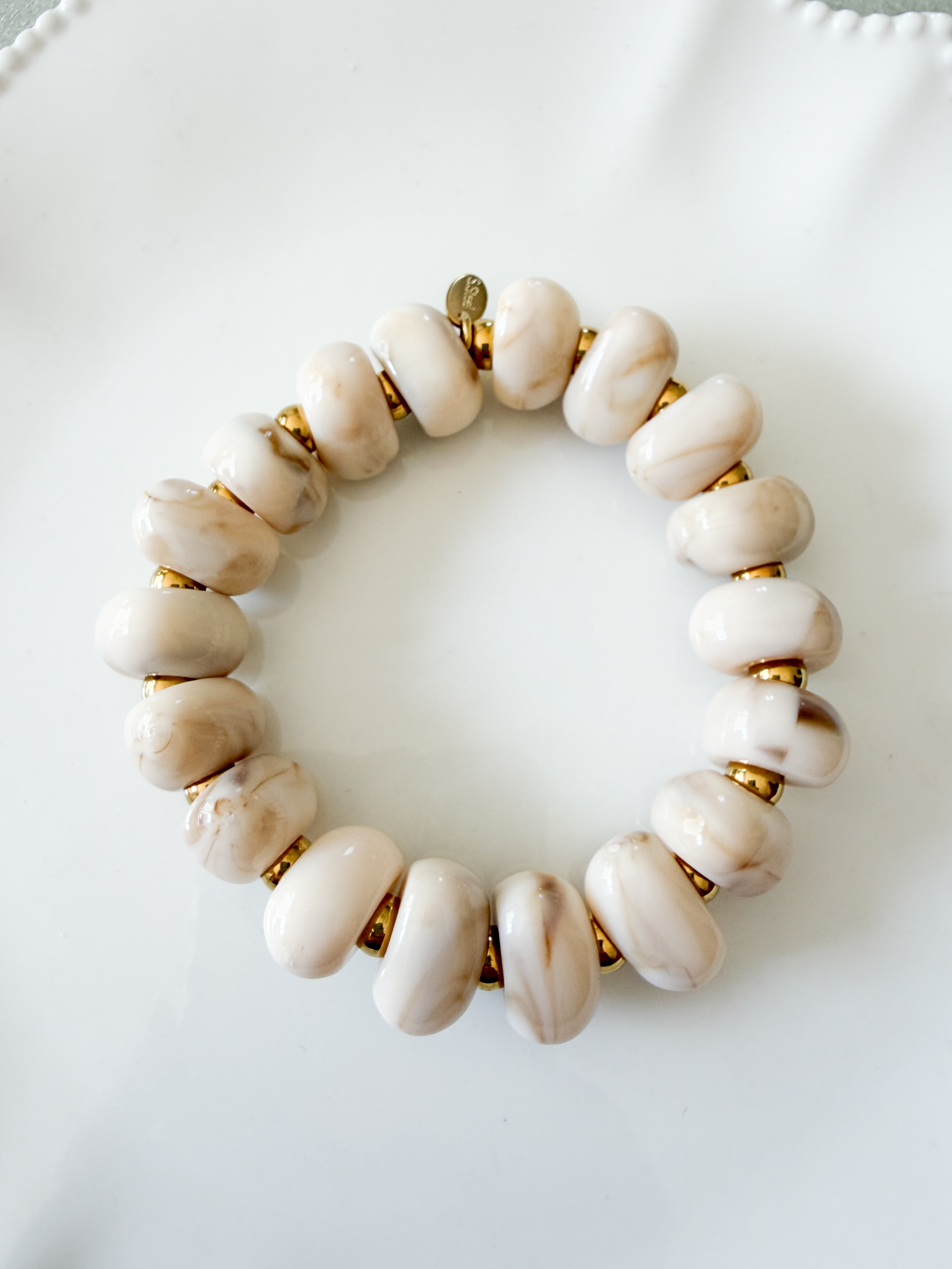 Bracelet Paula perles beige doré