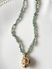 Collier pierres Jill vert doré 