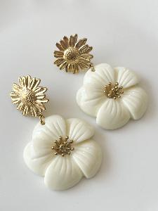 Boucles fleurs Abby beige doré
