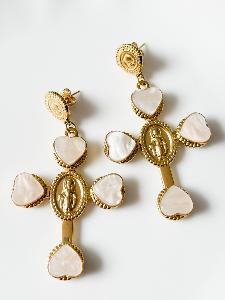 Boucles croix madone blanc doré