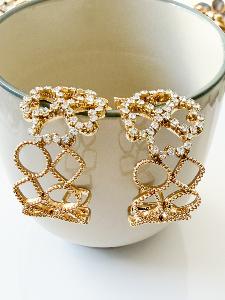 Boucles créoles fleurs strass doré