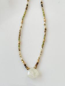 Collier pierres Gaby marron blanc doré