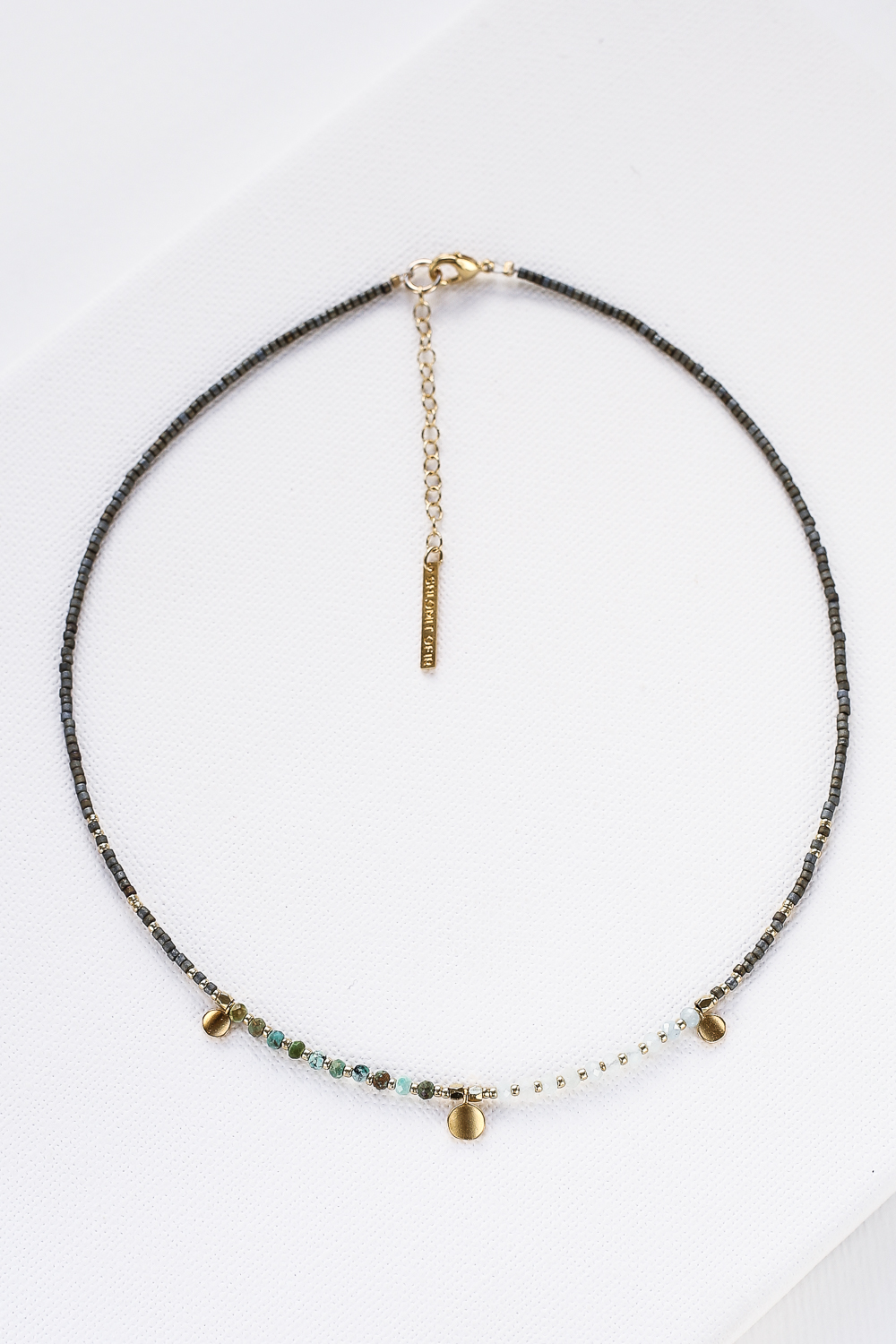 collier Spring vert fonçé doré de Shlomit Ofir