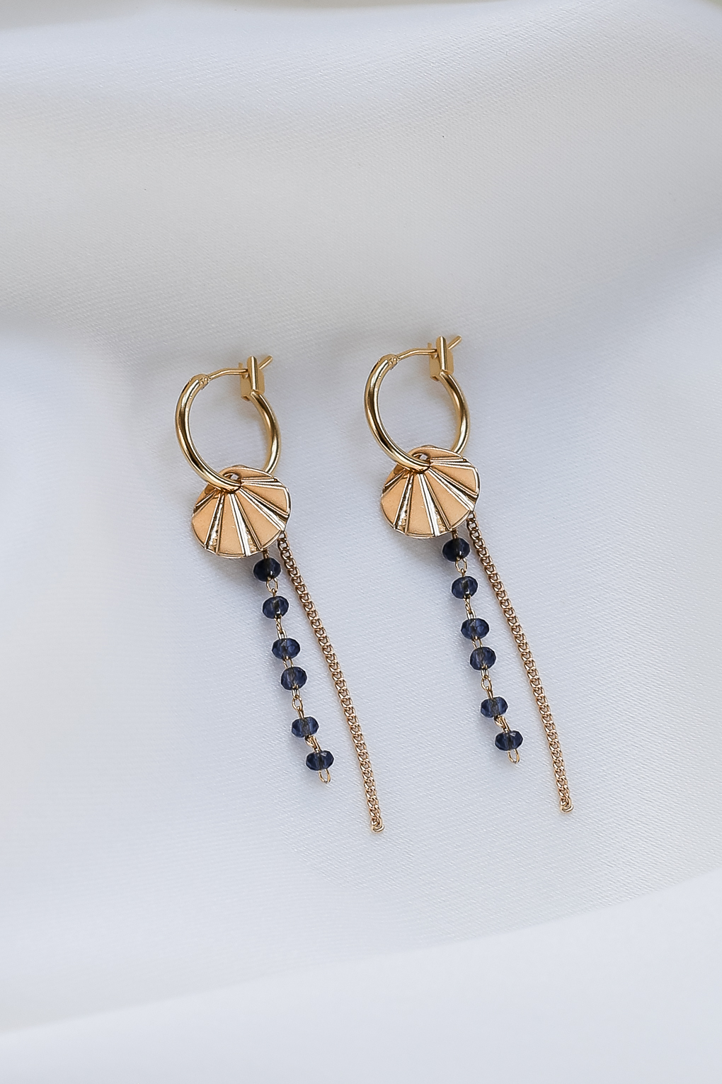 boucles Alma bleu doré de Shlomit Ofir